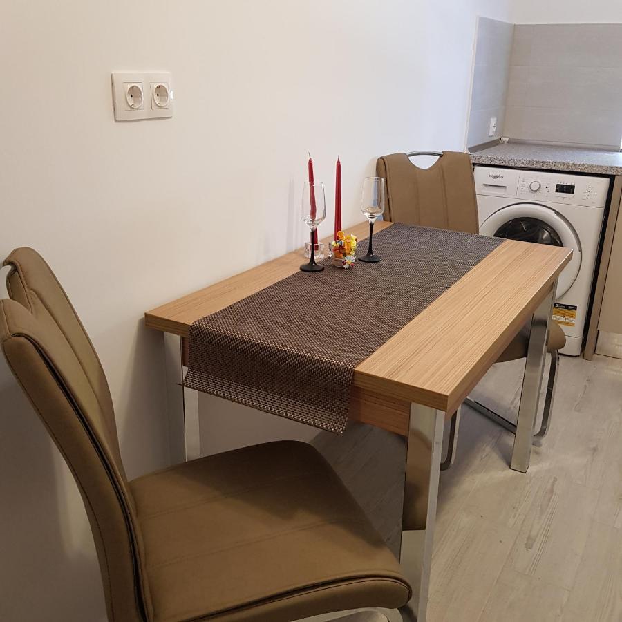 T&M Apartment Брашов Екстериор снимка
