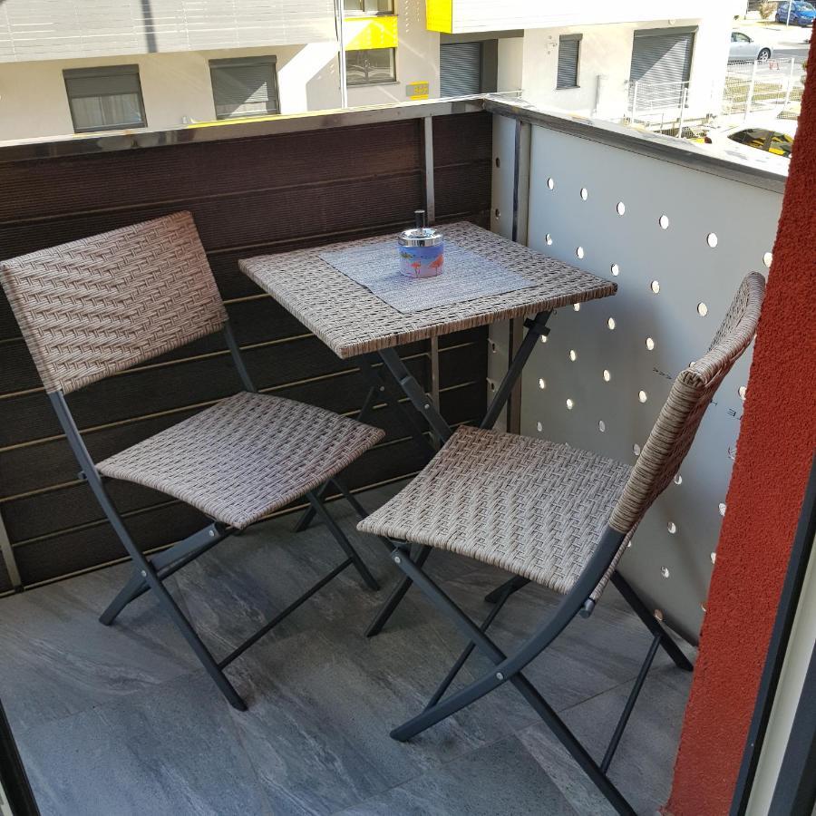 T&M Apartment Брашов Екстериор снимка