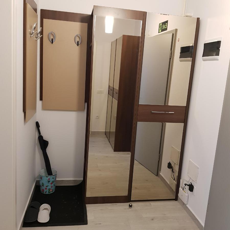 T&M Apartment Брашов Екстериор снимка