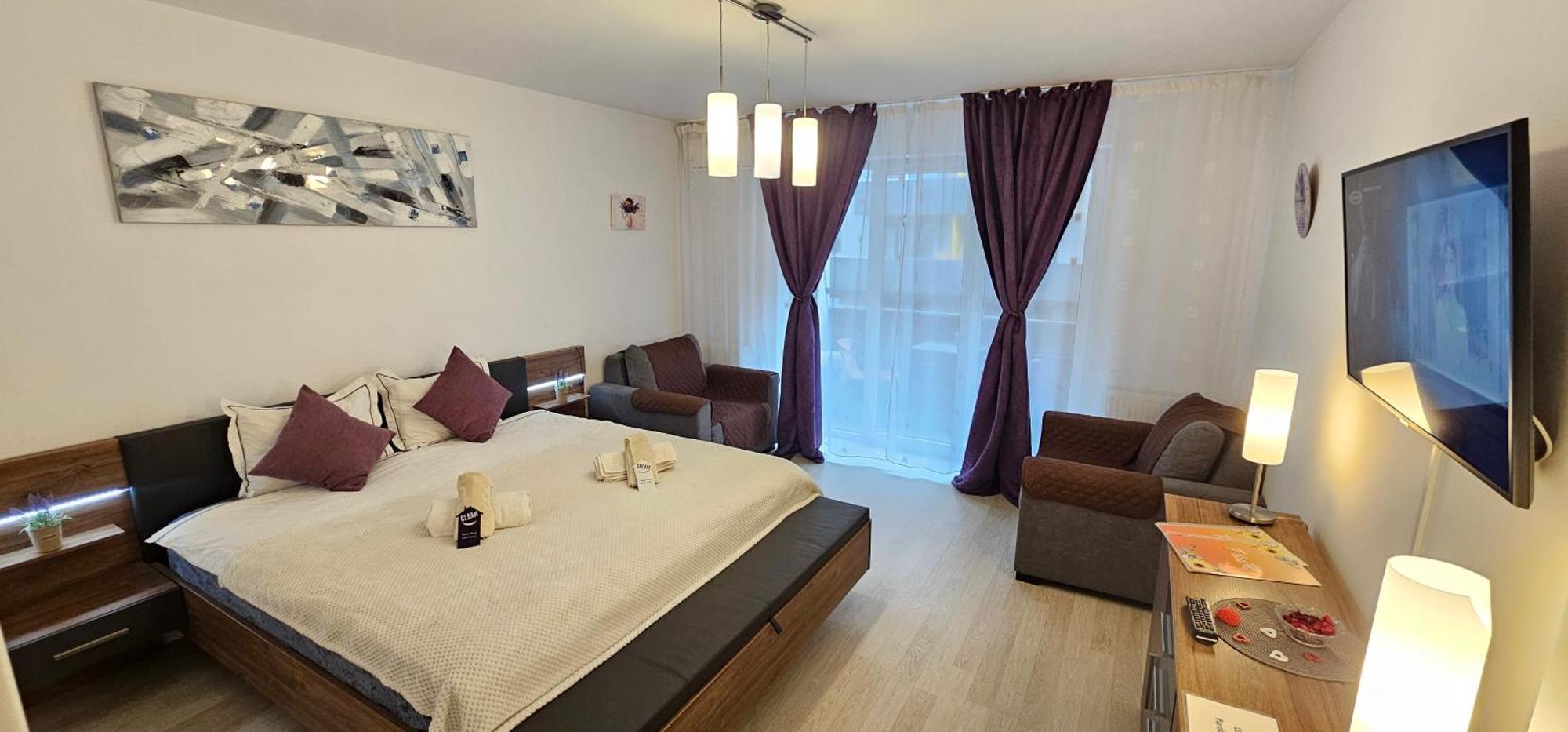T&M Apartment Брашов Екстериор снимка