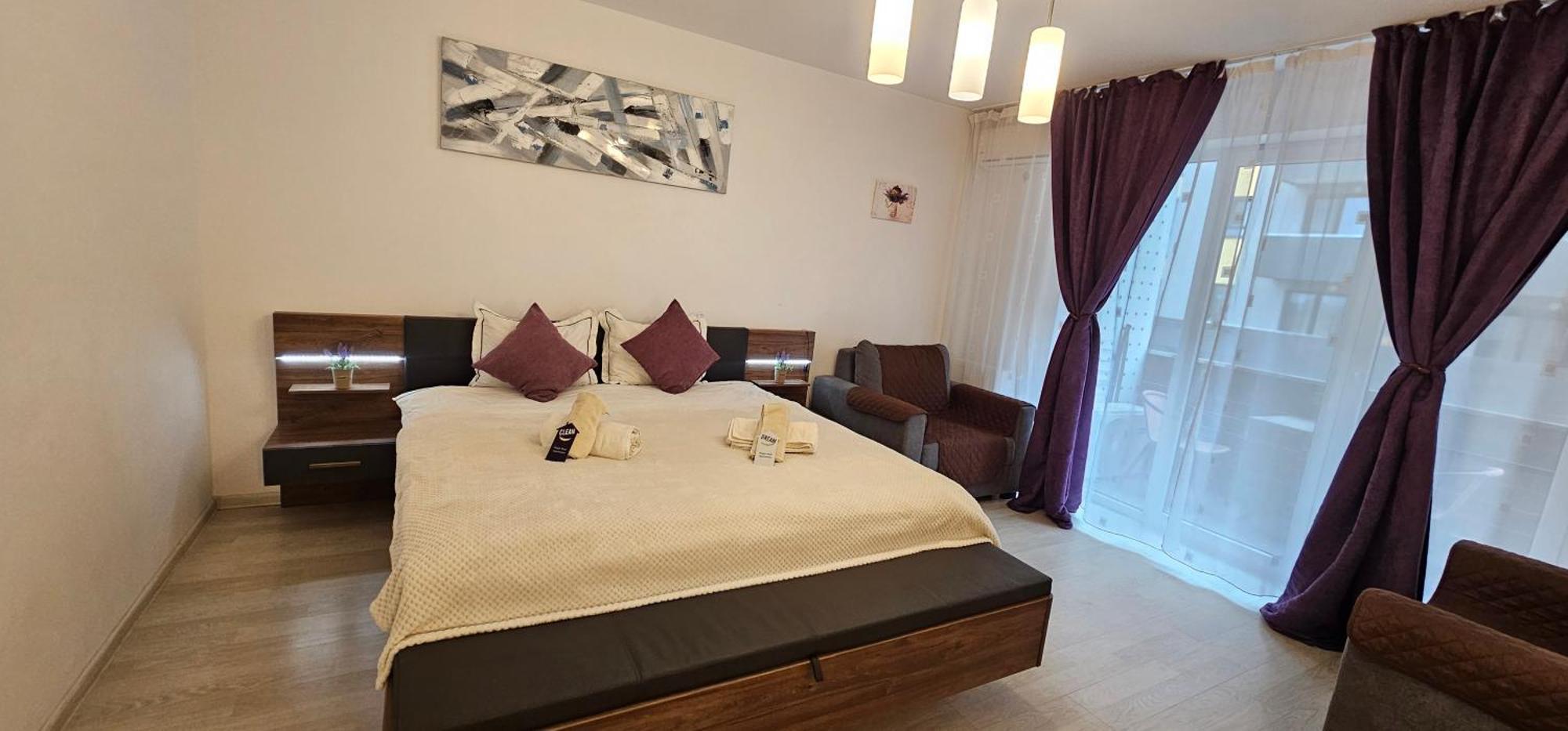 T&M Apartment Брашов Екстериор снимка